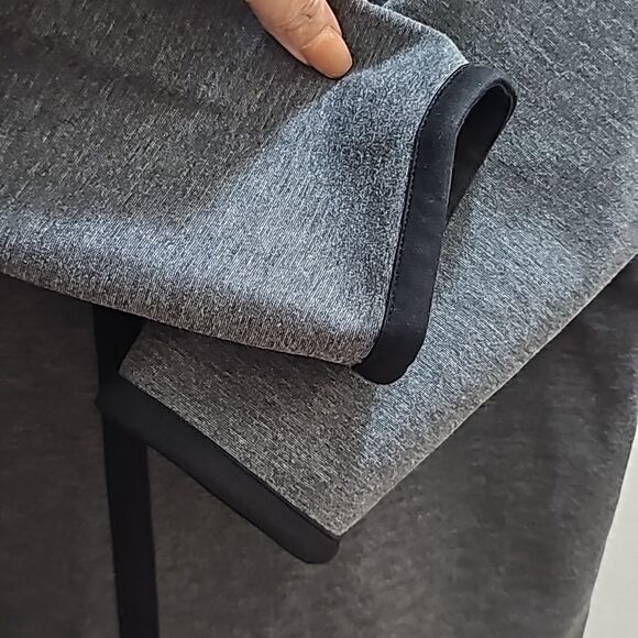 Theory Thora Charcoal Gray Stretch 3/4 Sleeve Top Size Small - Picture 4 of 7